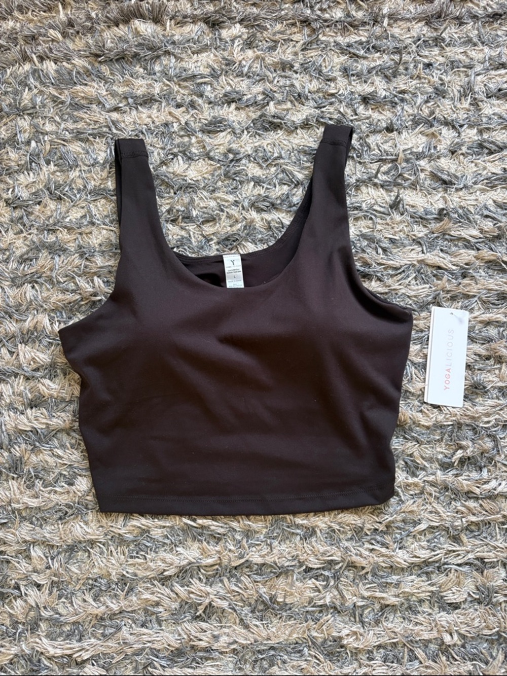 New! Yogalicious Chocolate Mousse Color Cropped Sports Tank Size L